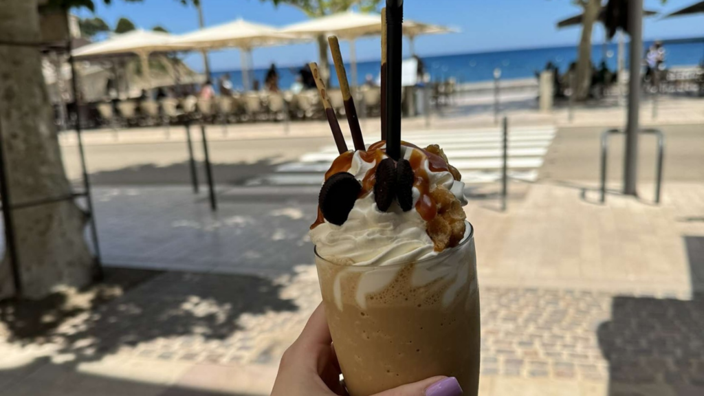 latelier-culinaire-restaurant-bar-banyuls-66-glacier-artisanal-crepe-gaufre